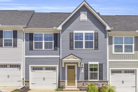613 Cresslyn Court