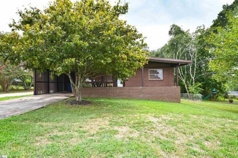 5 Blue Mountain Drive sold home in Western Hills, Greenville, SC