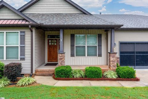 47 Feversham Court sold home in Glastonbury Village, Travelers Rest, SC