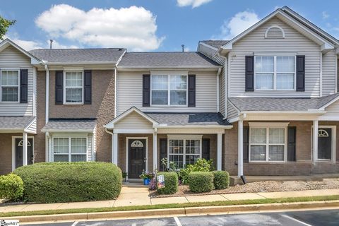 916 Goldendale Court sold townhome in Laurel Heights, Greenville, SC