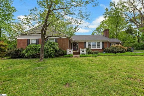 26 Burgundy Drive sold home in Wildaire, Greenville, SC