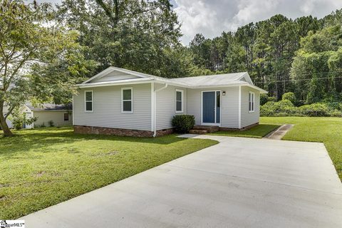 212 Georgetown Road sold home in Whispering Pines, Easley, SC