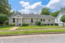318 E Hillcrest Drive sold home in Greenville, SC