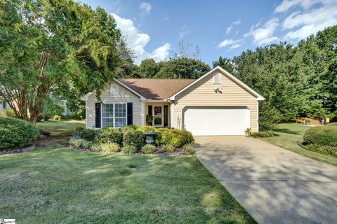 213 Fairview Lake Way sold home in Fairview Lake, Simpsonville, SC