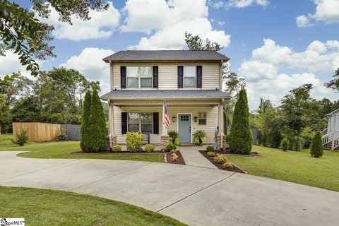 417 Laurel Tree Lane sold home in Wedgefield, Simpsonville, SC