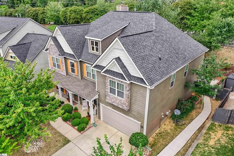 540 W Saddletree Drive
