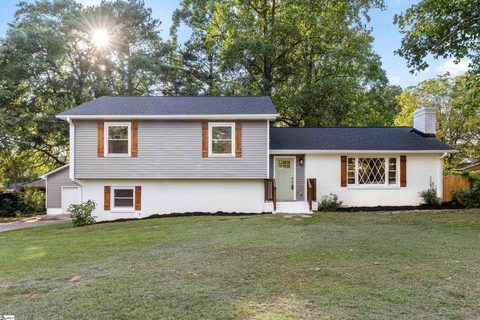 127 Waddell Road sold home in Wade Hampton Gardens, Greenville, SC