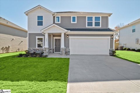304 Roderick Lane
