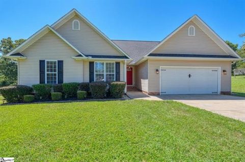 218 Joe Arthur Drive sold home in Carrie Oaks, Roebuck, SC