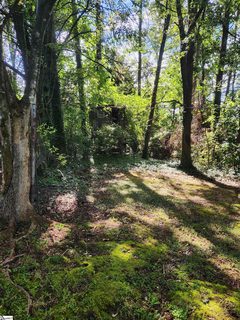 11 Knollview Drive sold home in Riverdale, Greenville, SC