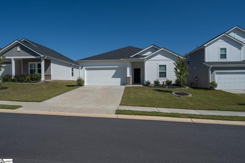 632 Orsman Trail