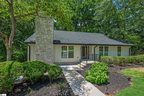 101 Ashford Avenue