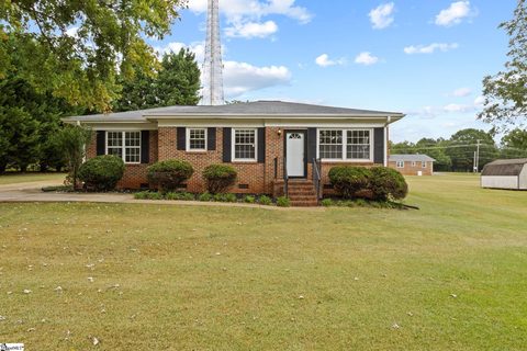 227 Highland Road sold home in Ridgewood Heights, Duncan, SC