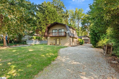 107 Forestdale Drive sold home in Forestdale Heights, Taylors, SC
