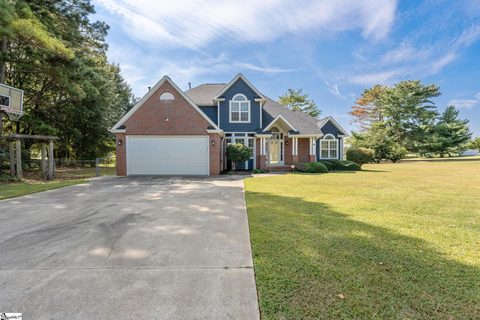141 N Heron Drive sold home in Carolina Springs, Fountain Inn, SC