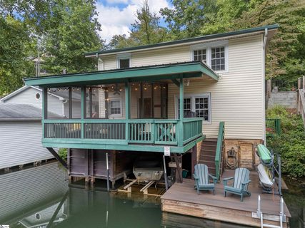 364 E Lakeshore Drive