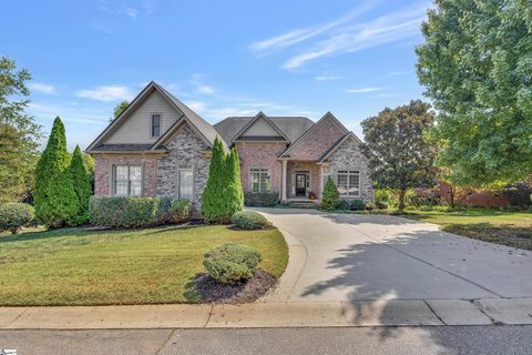 930 Bent Creek Run Drive sold home in Spring Hill, Greer, SC