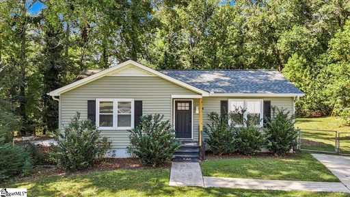 4 Cloverdale Court sold home in Bellingham, Simpsonville, SC