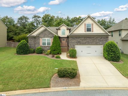 205 Bergen Lane sold home in The Overlook At Bells Creek, Simpsonville, SC