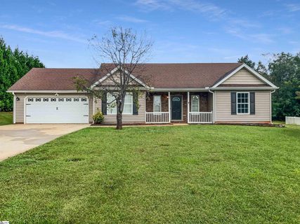 203 Heatherbrook Drive sold home in Heatherbrook, Lyman, SC