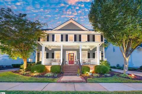 107 Applewood Drive