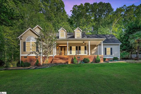 471 Sandalwood Drive sold home in Georgetown, Easley, SC