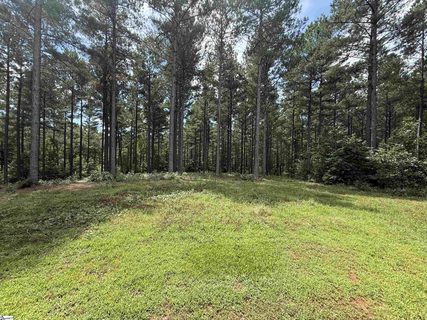 0 High Pines Drive Lot 4 active lot in Highland Shores At Lake Keowee, Salem, SC