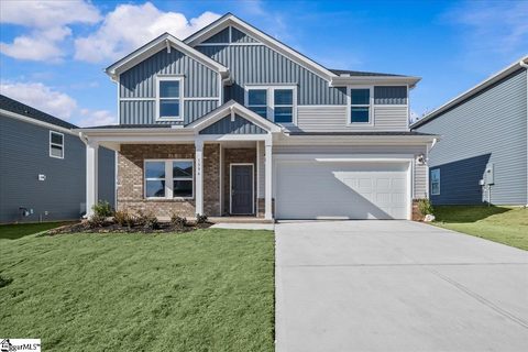 1596 Erindale Drive