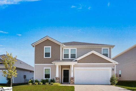 602 Splendid Place active home in Garrison Grove, Simpsonville, SC