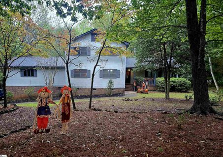 Previously sold for $415,000