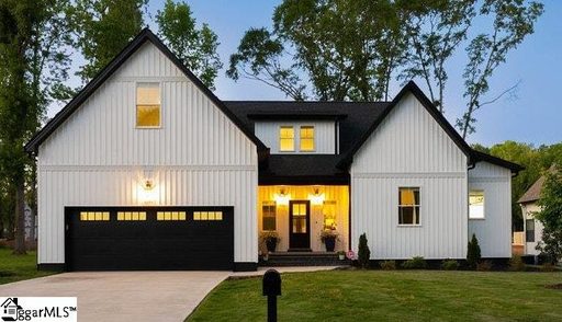 Homes in Cameron Oaks, Woodruff