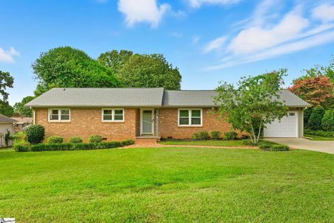 218 Highland Road sold home in Ridgewood Heights, Duncan, SC