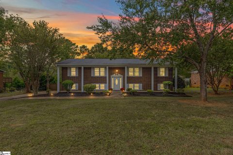 114 Delmar Drive sold home in Brentwood, Simpsonville, SC