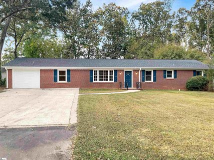 10 Ashwood Avenue sold home in Pine Forest, Greenville, SC