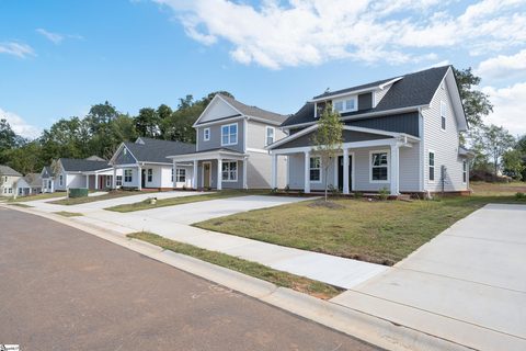 204 Waltham Court active home in Lakeview At Berea, Greenville, SC