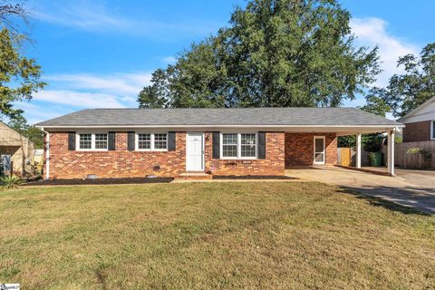 108 Pinehurst Drive sold home in Pine Valley, Mauldin, SC