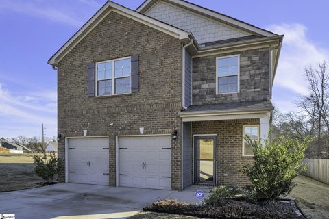 222 Raleighwood Lane