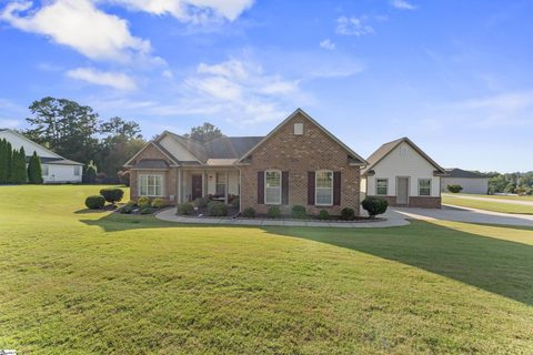 1003 Hillcrest Court sold home in Sterling Meadow, Anderson, SC