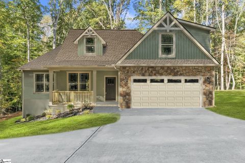 105 Circle Drive sold home in Shenandoah, Townville, SC