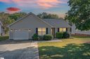 33 Michell Drive sold home in Taylors, SC