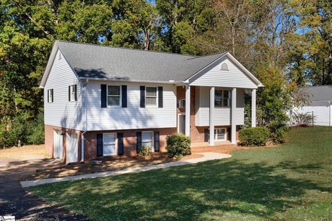 130 Poplar Knoll Drive sold home in Poplar Knoll, Moore, SC