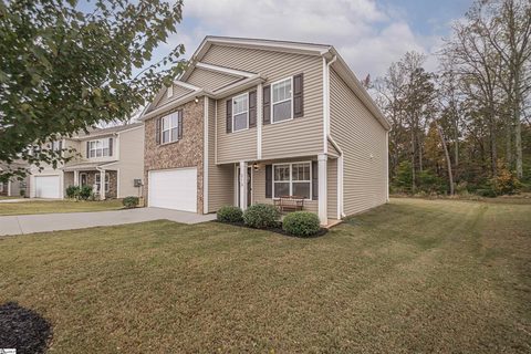 213 Sweetgrass Lane sold home in Cambridge Walk, Piedmont, SC
