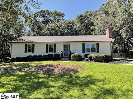 20 Buckingham Way sold home in Windsor Oaks, Taylors, SC
