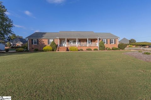 106 Glenn Burnie Drive sold home in Smithfields, Easley, SC