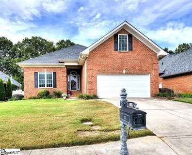 114 Banbury Circle sold home in Cedar Cove, Simpsonville, SC