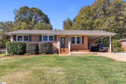 8 Melody Lane sold home in Sharon Park, Greenville, SC