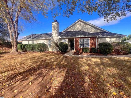 7 Bailess Court sold condo in Riverside Townes, Greer, SC