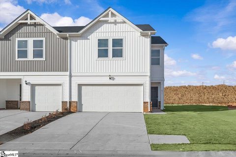 Previously sold for $285,500