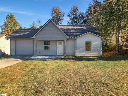 422 Mount Hood Drive sold home in South Field, Inman, SC