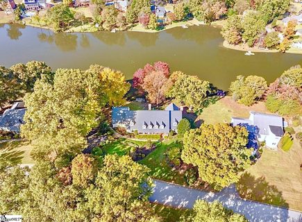 317 E Killarney Lake